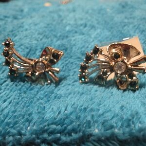 Elegant Gold and Green Screwback Earrings